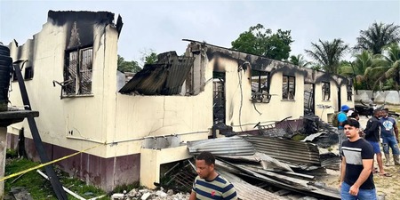 Teenage girl sets school on fire, kills 19 students over seized phone