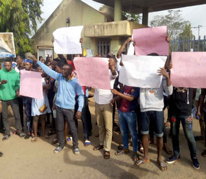 Ondo poly lecturers begin strike