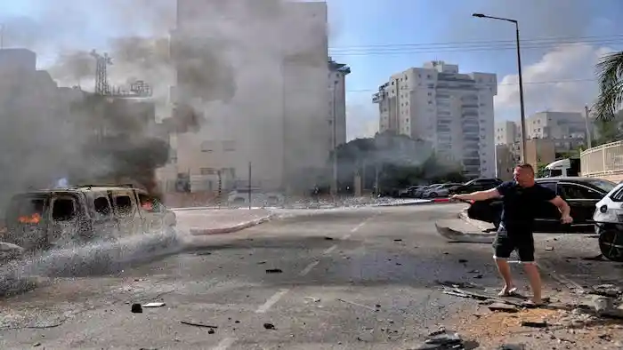 Egyptian Policeman Opens Fire on Israeli Tourists, Killing Two Israelis and One Egyptian